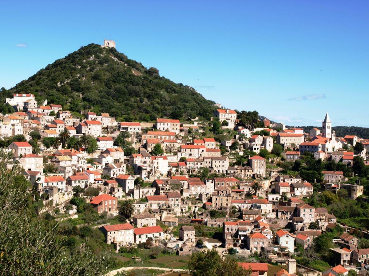 Apartments Luza Lastovo エクステリア 写真