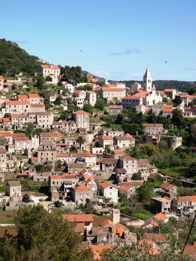 Apartments Luza Lastovo エクステリア 写真