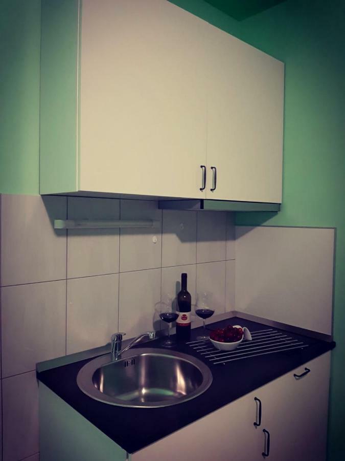 Apartments Luza Lastovo エクステリア 写真